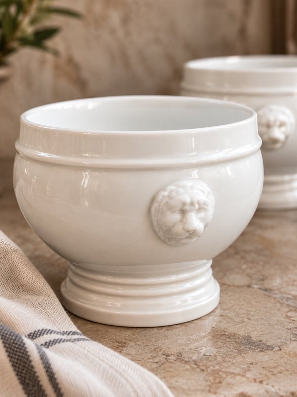 Set of 2 New Pillivuyt France Lion Head Soup Bowls Footed Ironstone Mini Tureens - Picture 5 of 11